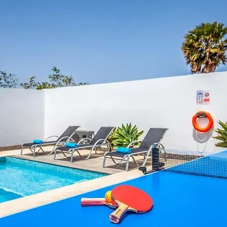 Willa Playa Blanca Sleeps 6 Pool Air Con Wifi Playa Blanca (Lanzarote)